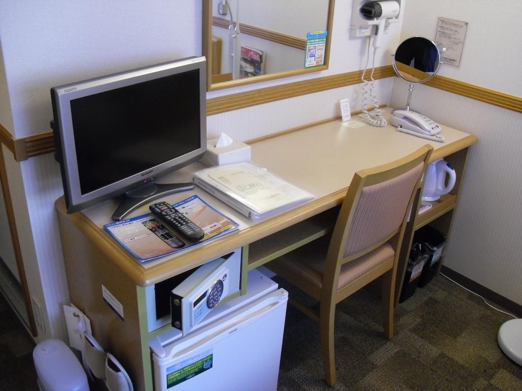 Toyoko Inn Tokyo Haneda Airport No.1 Екстериор снимка