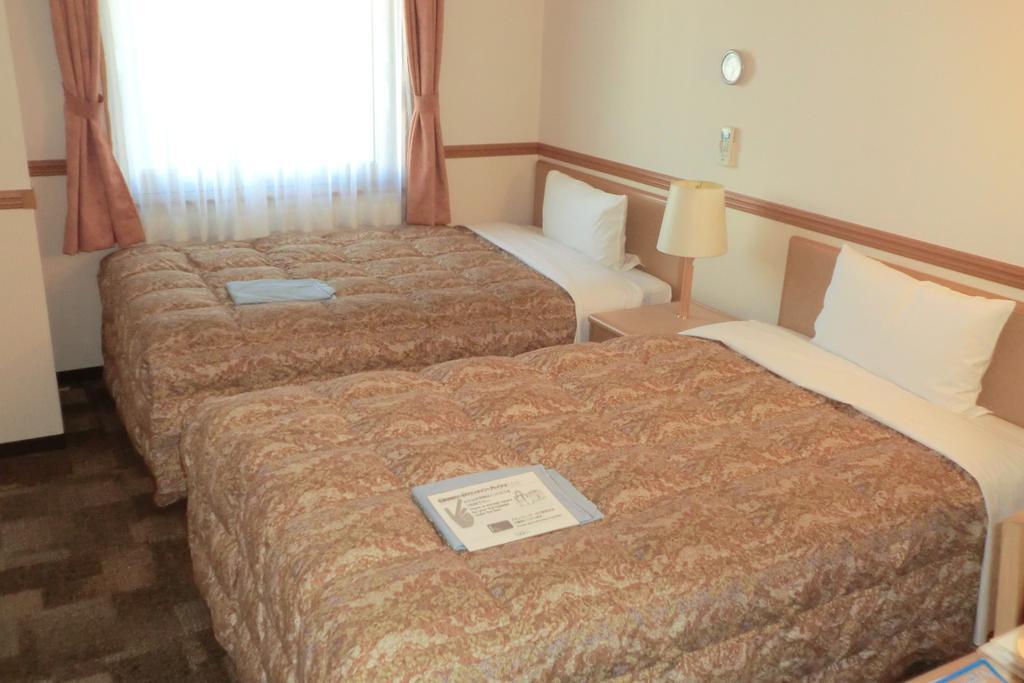 Toyoko Inn Tokyo Haneda Airport No.1 Екстериор снимка